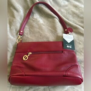 Chic Burgundy Leather Shoulder Bag
